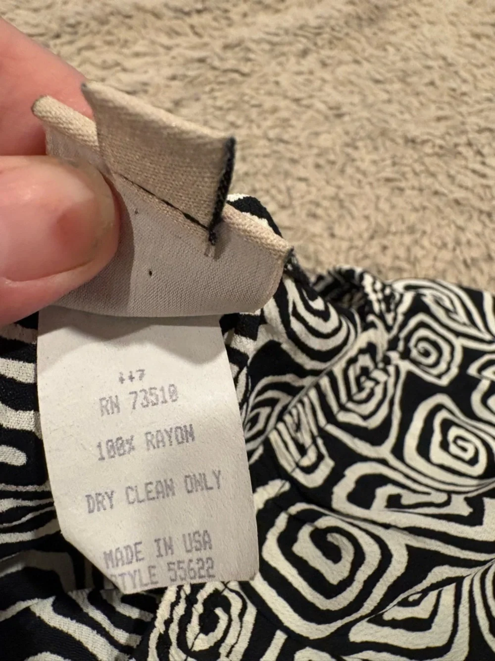 f.b. malik‎ Black & White Swirl Maxi Skirt large EUC